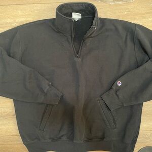 Champion 1/4 zip pull over with pockets